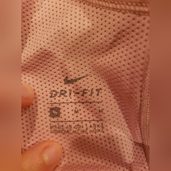 Nike Women`s Dri-FIT Swoosh High-Neck Keyhole Medium-Support Sports Bra Size M - Picture 4 of 6